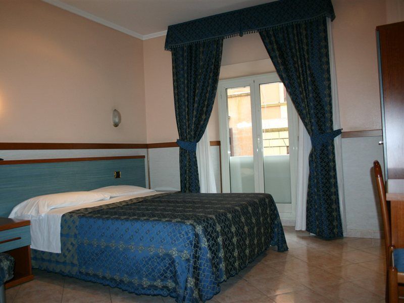 Hotel Soggiorno Blu Rome Bagian luar foto