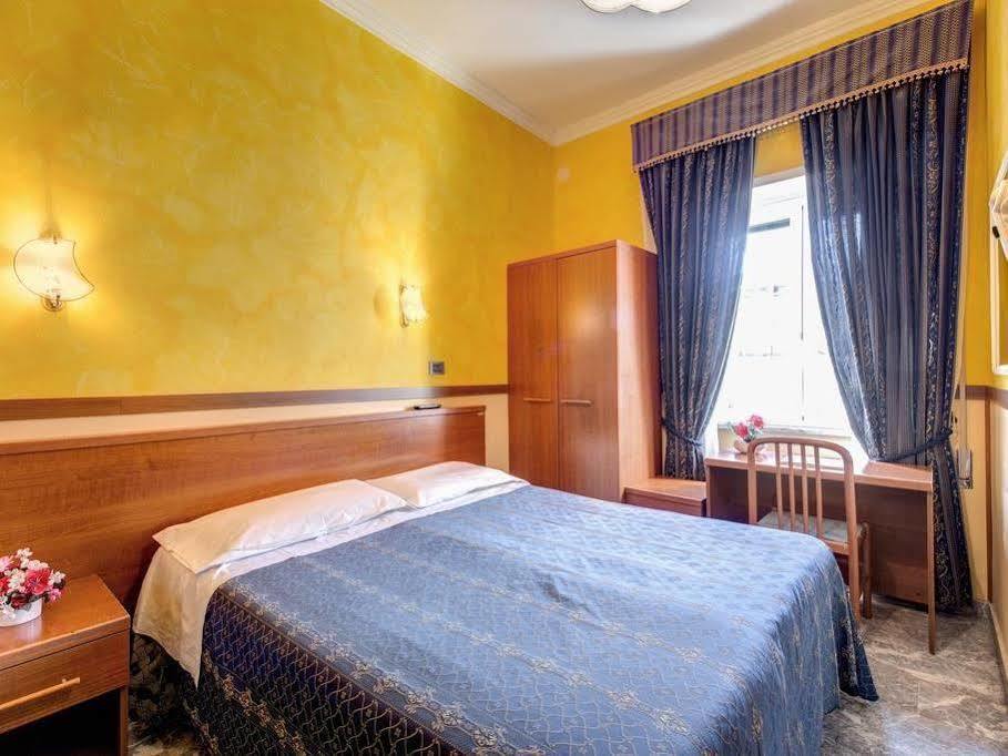 Hotel Soggiorno Blu Rome Bagian luar foto